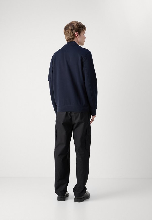 ESSENTIAL INTECHNO BASEBALL  - Bomber Jacket - desert sky3