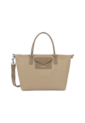 Borsa tote beige con due manici, una tracolla removibile e una tasca frontale a busta con la scritta "LANCASTER PARIS" in rilievo.