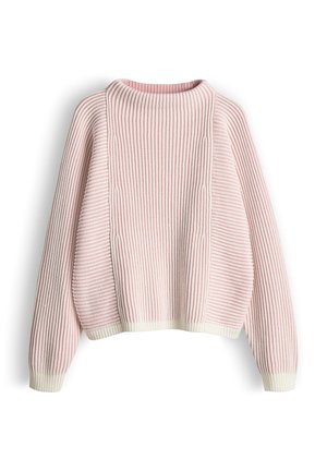 Gestrickter Pullover in sanftem Rosa mit weißen Akzenten. Verfügt über eine gerippte Struktur, überschnittene Schultern und einen runden Ausschnitt.