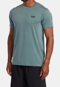 RVCA MANCHES COURTES - Triko s potiskem - gpa