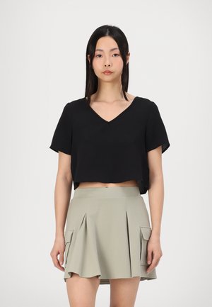 NMCLARA V NECK  - Bluse - black