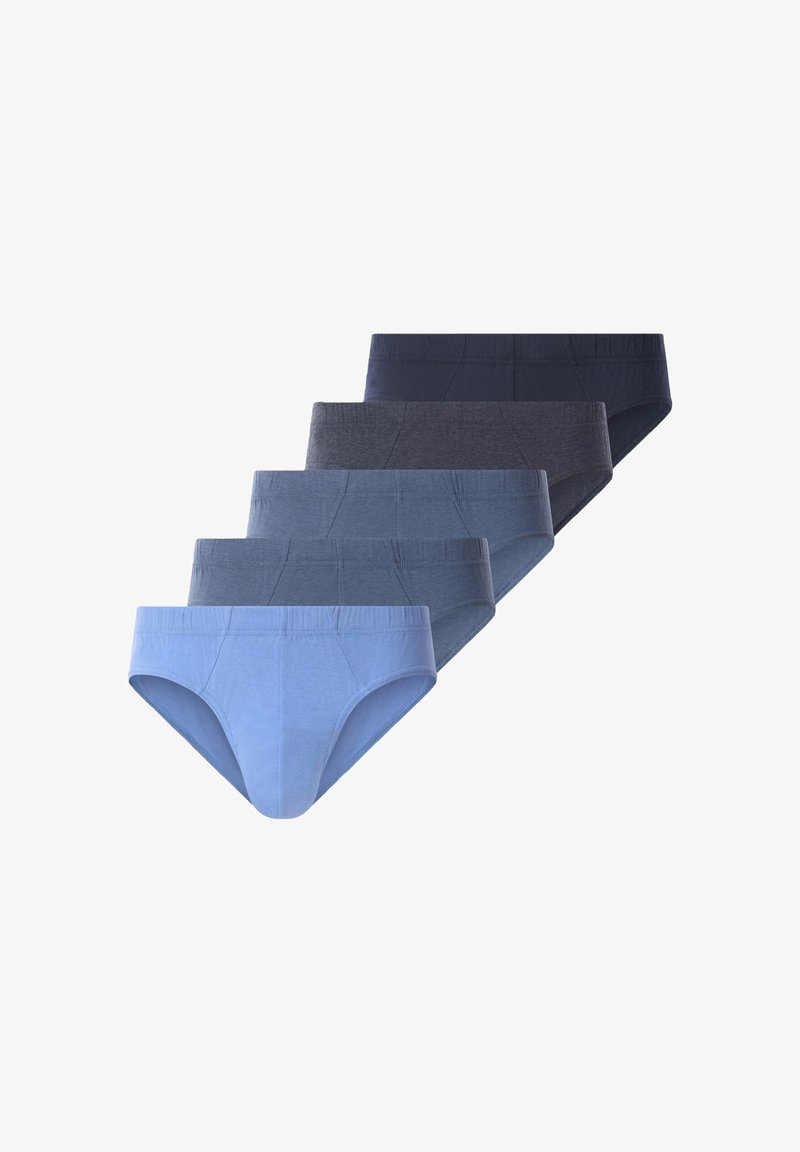 Fünf Herren Baumwollslips in verschiedenen Blautönen, fächerförmig auf einem weißen Hintergrund angeordnet.
