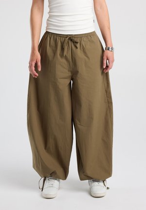 America Today, PANTS - Broek - khaki