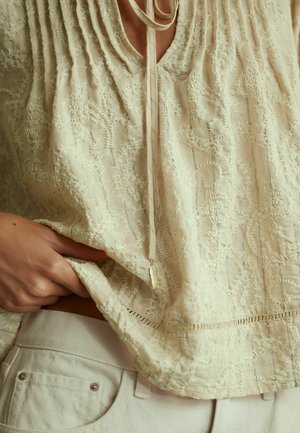 Next, REGULAR FIT - EMBROIDERED PAISLEY TIE-NECK BLOUSE - Camicetta - pale yellow