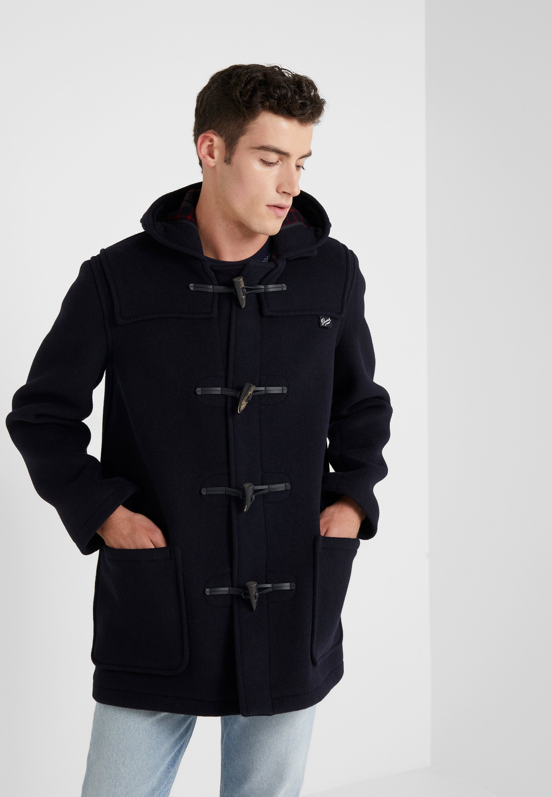 Gloverall MID LENGTH DUFFLE Kort kåpe frakk navy Brixtol Textiles LOU DUFFEL Kåpe frakk navy Zalando.no
