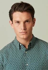 Next STRETCH OXFORD - Camicia - green