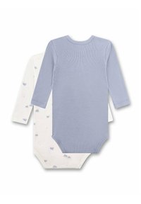 Twee lange mouw baby rompertjes, één effen lichtblauw en de andere wit met kleine blauwe olifantenprints, plat gestapeld.