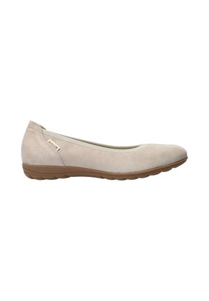 Chaussure plate pour femme beige avec bout rond, dessus en tissu et semelle en caoutchouc marron, vue de côté sur un fond blanc.