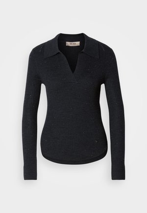 Maglione nero a coste con scollatura a V e design con colletto. Presenta sottili luccichii in tutto il capo e maniche lunghe aderenti con polsini a coste.