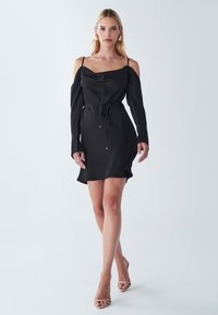 BWLDR RILA - Vapaa-ajan mekko - black