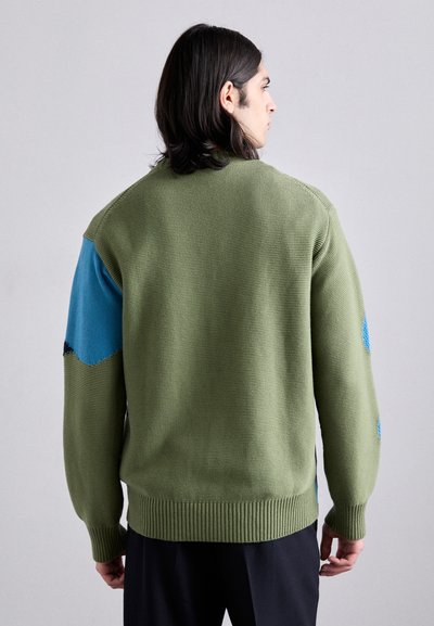 PS Paul Smith MENS CREW NECK - Strickpullover - greens