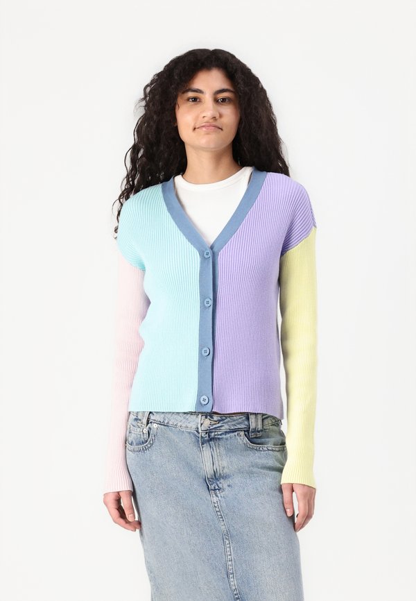 PCMANCES V NECK CARDIGAN - Strickjacke - lavender