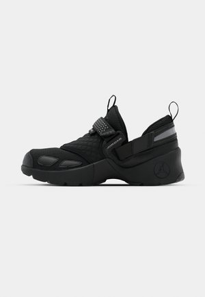Jordan JORDAN TRUNNER LX - Sapatilhas - black