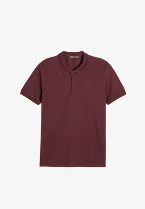 Burgunderfarbenes Poloshirt mit kurzen Ärmeln aus strukturiertem Stoff, geripptem Kragen, Knopfleiste mit drei Knöpfen und sauber gesäumten Kanten.