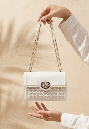 Derimod, Schoudertas - white