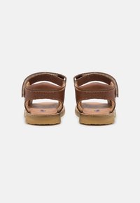 Petit Nord Copenhagen EVY UNISEX - Sandaalid - hazelnut