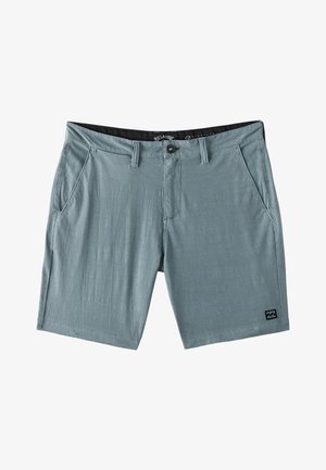 Vaaleanharmaat shortsit, jotka on valmistettu sileästä kankaasta perinteisellä muotoilulla. Ominaisuuksiin kuuluu kaksi etutaskua, vetoketjulahje ja pieni logo helman kohdalla.