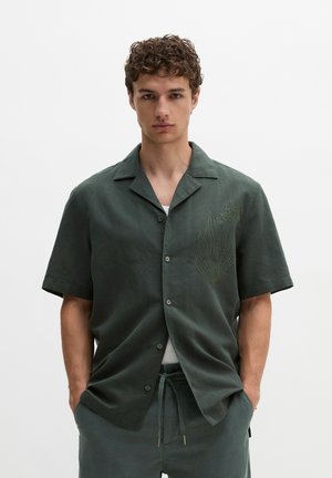 Marc O'Polo MARC O'POLO KURZARM-HEMD REGULAR MIT MARTIMER STICKEREI   - Hemd - mangrove