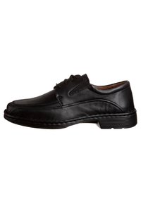 Zapato de vestir para hombre, negro, de cuero, con cordones, tacón bajo, punta redonda y detalles de costura sutiles.