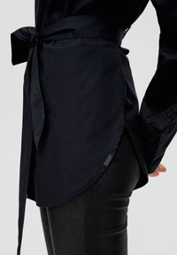 QS Overhemdblouse - schwarz