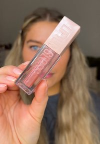 Thumbnail Image 2