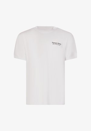 T-shirt blanc à manches courtes avec col rond, petit texte noir "Premium Denim" et caractères japonais sur le côté gauche de la poitrine.