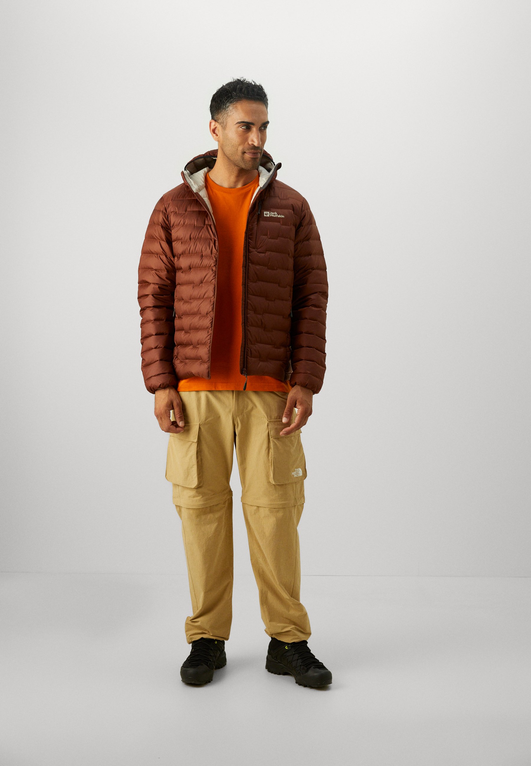 Jack Wolfskin PASSAMANI DOWN HOODY M - Down jacket - hot choc