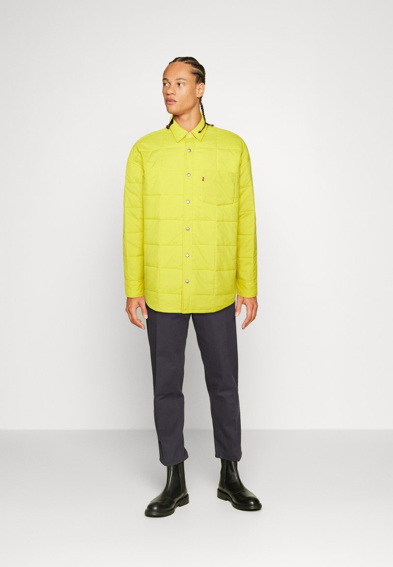 Levi's® PADDED SLOUCHY - Mezisezónní bunda - warm olive