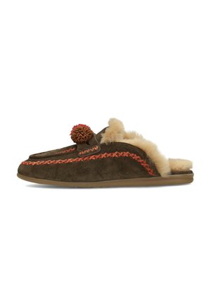 Brown suede slip-on slipper with beige fur lining, red stitching details, and a red and brown pompom on top, viewed from the side.