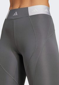 adidas Performance HYPERGLAM FULL-LENGTH - Tights - grey six glory grey