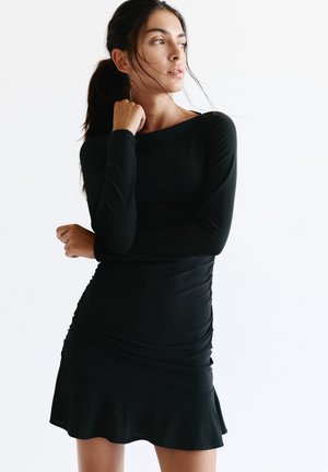 PULL&BEAR, LONG SLEEVE GATHERED - SHORT DRESS - Robe en jersey - black