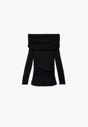 Haut noir sans manches avec des manches longues, tissu texturé et design froncé. Présente un décolleté large et plissé et une silhouette ajustée.