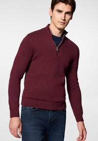 Niewybrane, burgundy