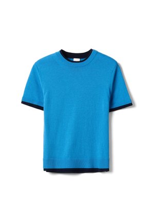 Korte mouwen, blauw gebreid T-shirt met een ronde hals, voorzien van een donkerblauwe zoom en manchetten, gemaakt van lichtgewicht stof met een gladde textuur.