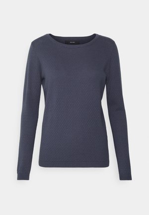 Pull en maille gris foncé à manches longues avec un motif texturé subtil et un col rond, présenté sur un fond clair uni.