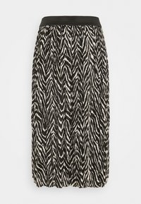 Falda plisada de tela ligera con un patrón de zigzag en blanco y negro, que cuenta con una cinturilla ancha negra para un mejor ajuste.