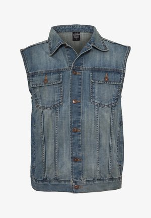 Chaleco de mezclilla azul sin mangas con cuello, cinco botones delanteros, dos bolsillos en el pecho con solapas con botón y detalles de paneles cosidos.