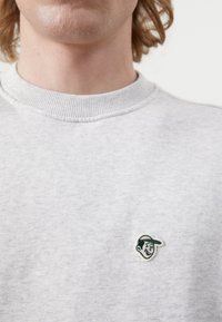 Pompeii RELAXED CREW NECK - Sweatshirt - grey