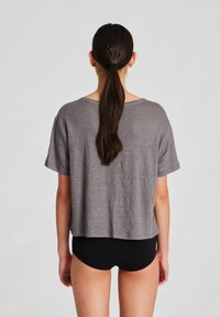 GAI+LISVA IVALO  TEE  - Jednoduché tričko - gargoyle
