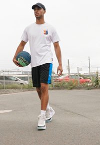 Puma SHOT BLOCKER SHORT - Spordišortsid - black/racing blue