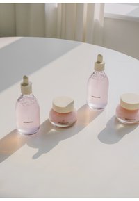 aromatica REVIVING ROSE INFUSION CREAM - Dagkräm