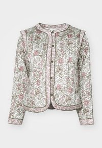 Jachetă matlasată albă cu un model floral în nuanțe de roz și verde. Are un guler rotund, închidere cu nasturi și un finisaj texturat cu margine.