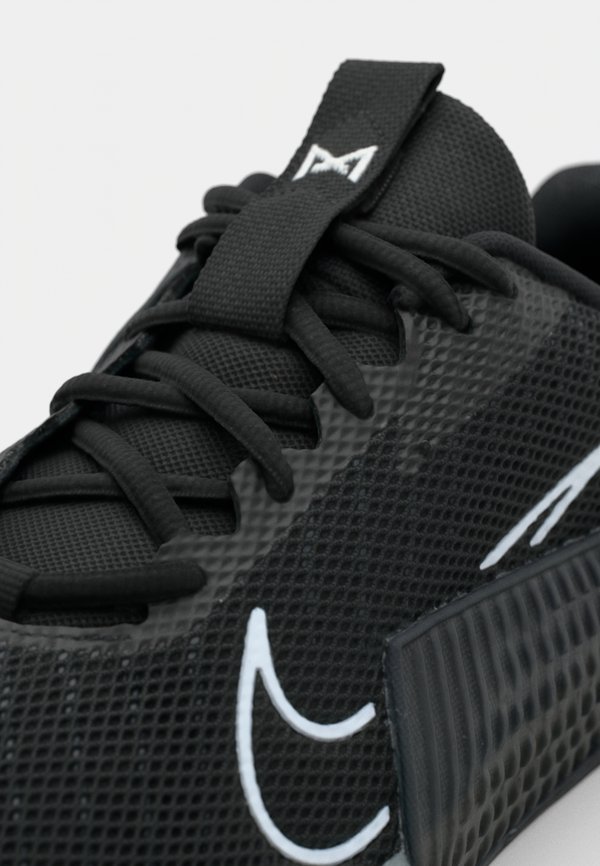 METCON 9 UNISEX - Training shoe3