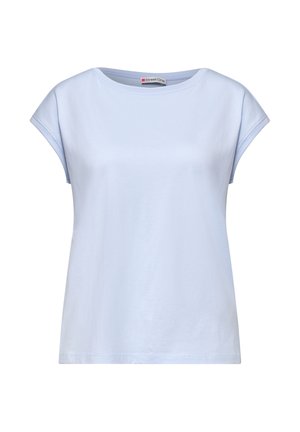 Jasnoniebieska koszulka z krótkim rękawem i okrągłym dekoltem, luźnym krojem i podszytym dołem, prezentowana na białym tle.