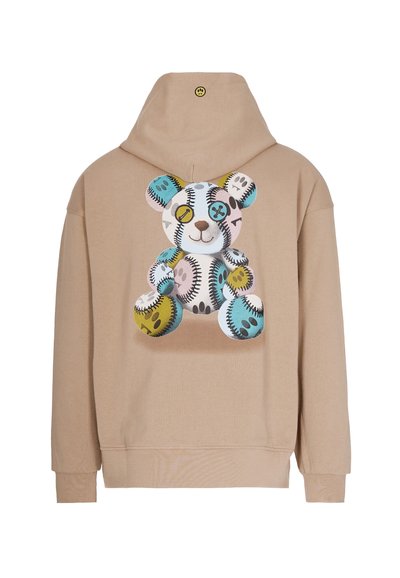 Sudadera beige con un gran gráfico de oso colorido, ojos en forma de botón y patrones cosidos en la parte posterior. Tela suave, ajuste relajado.