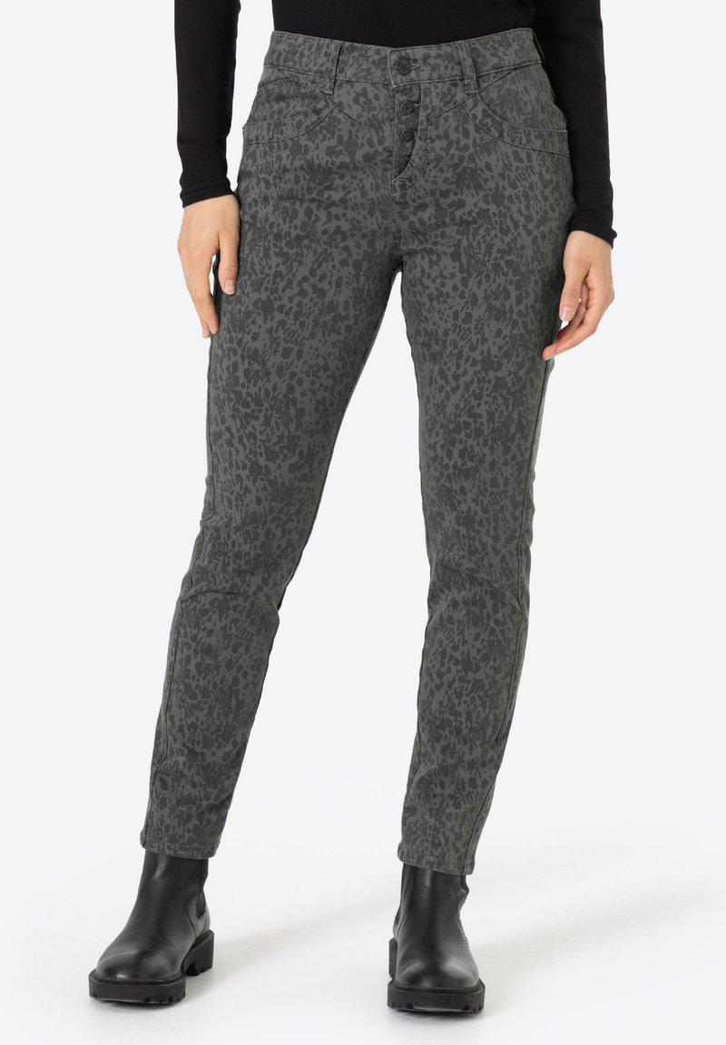 Gray leopard-print pants featuring a fitted design, five pockets, and a multi-button closure. Pair with black ankle boots.