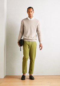 Marc O'Polo CREWNECK - Neule - charleston gray