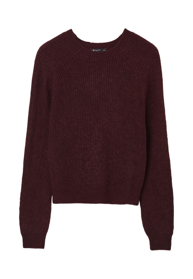 Maglione a maglia bordeaux con scollatura a girocollo, maniche lunghe a raglan e orlo leggermente corto. Tessuto testurizzato con una trama larga.