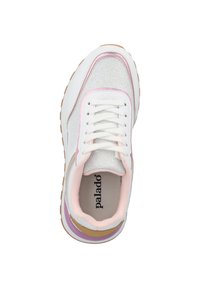 Scarpa sportiva bianca con tomaia in mesh, dettagli rosa e viola, e suola in gomma. I lacci sono bianchi e l'interno presenta un collare imbottito.