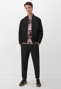 s.Oliver MIT ALLOVERPRINT - T-Shirt print - rosa